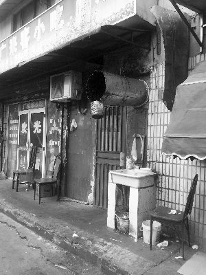 南京又一飯店發生火災 小餐館消防隱患不少